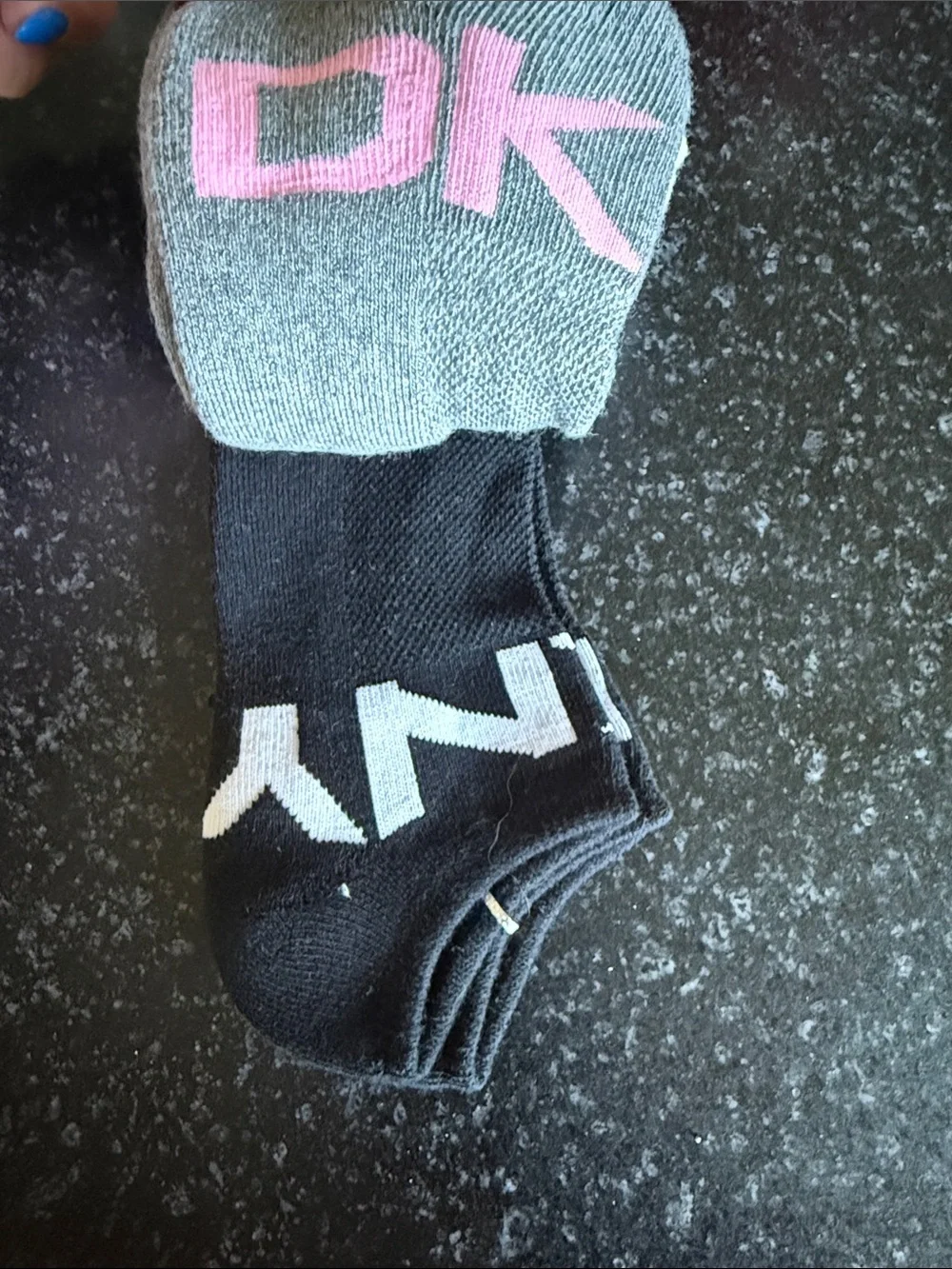 DKNY Low-Cut Athletic No-Show Socks